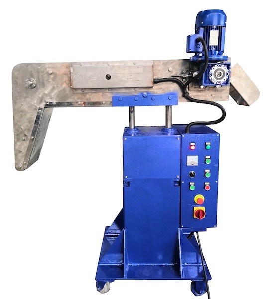 Magnetic separator